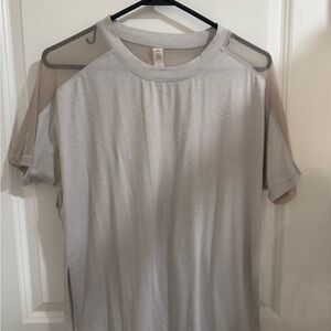 Athleta Gray Mesh Panel Short Sleeve Active Top | Lightweight | XS